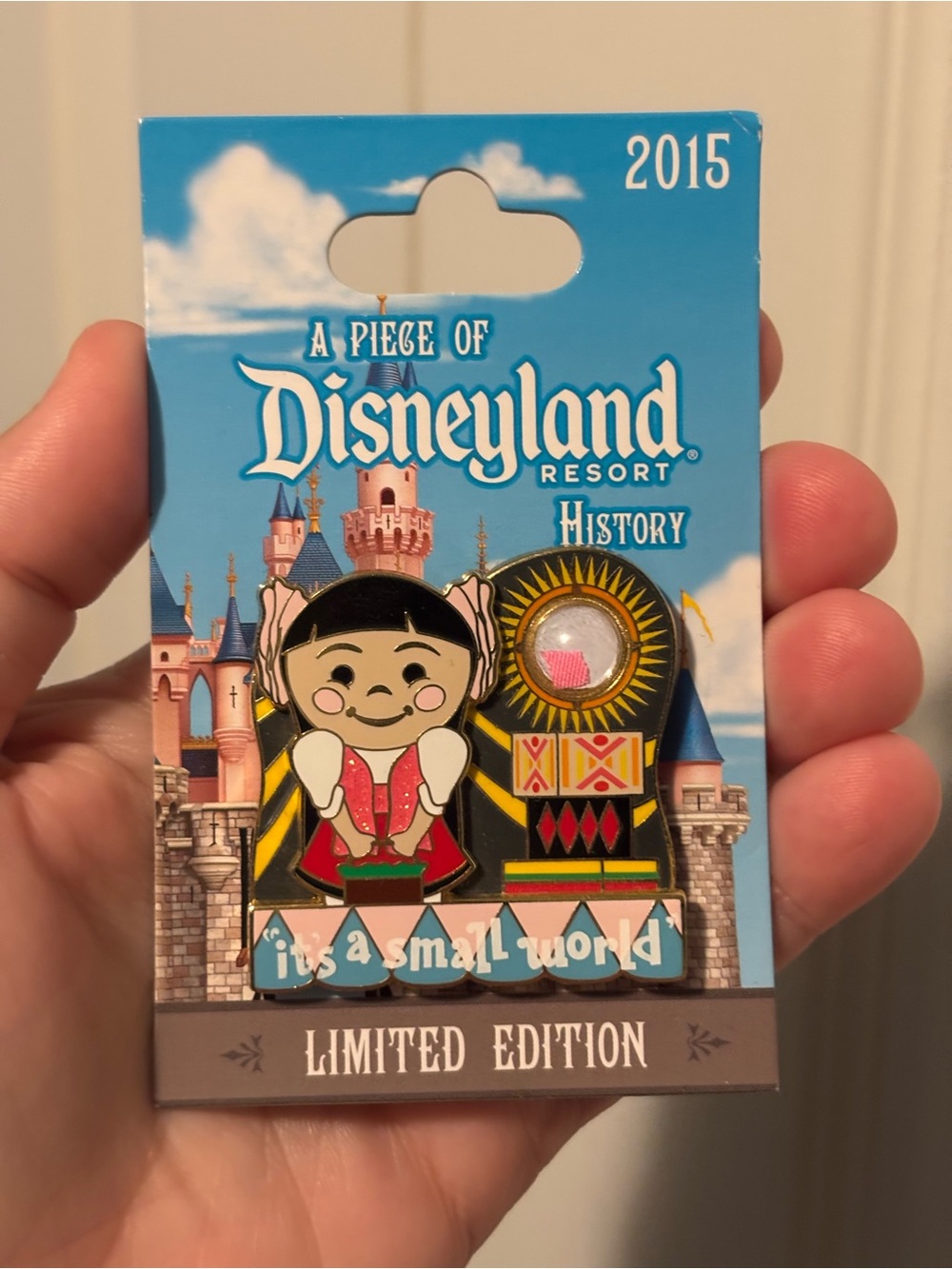 Disney - A Piece of Disneyland History “it’s a small world” Mexico Pin